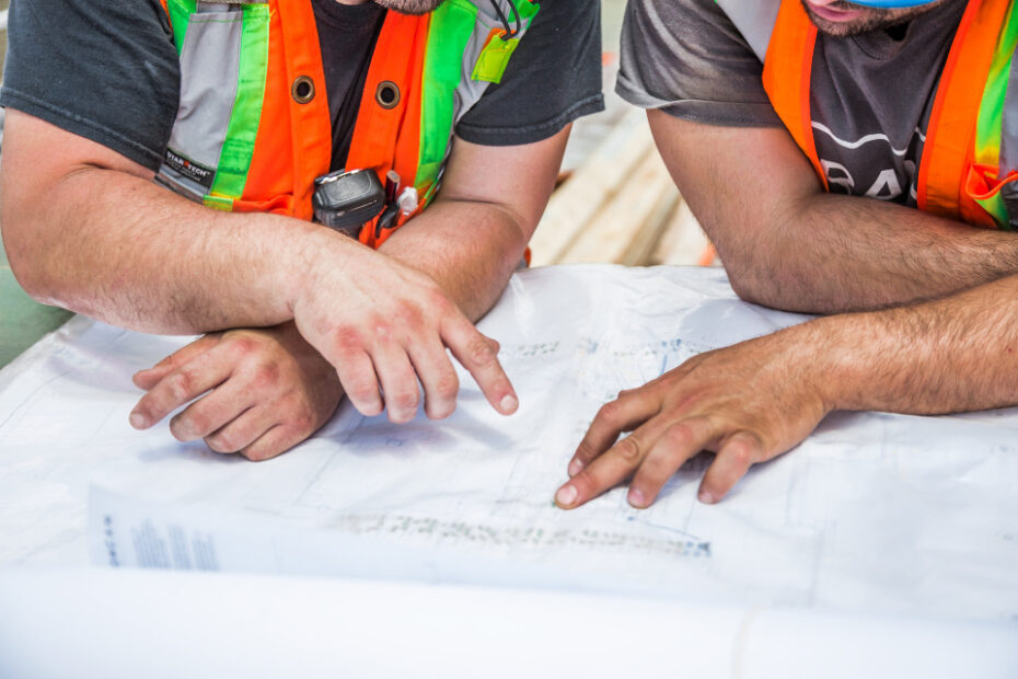 Créer son entreprise du bâtiment : qualification, décennale et statut